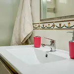 2a Francesca Apartment