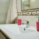 2a Francesca Apartment *