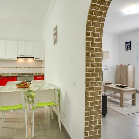 2a Francesca Apartment Vecindario (Gran Canaria)